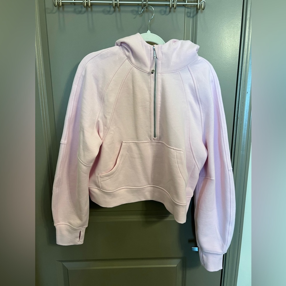 Lululemon Cropped Scuba size M/L - color pink meadow